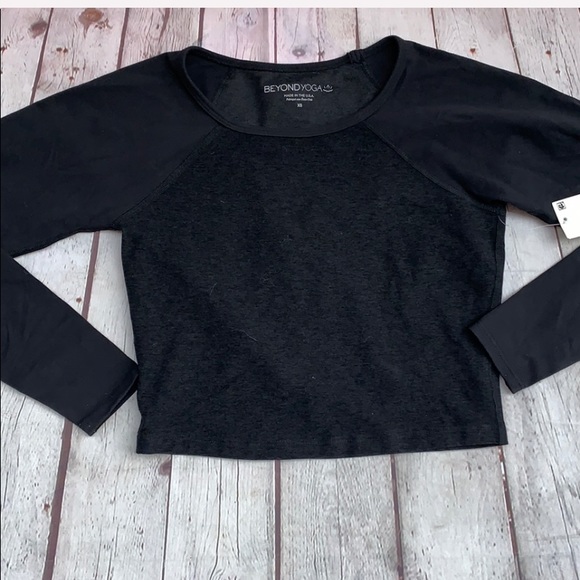 Beyond Yoga Tops - 🖤Beyond Yoga Spacedye In The Mix Cropped Yoga Top